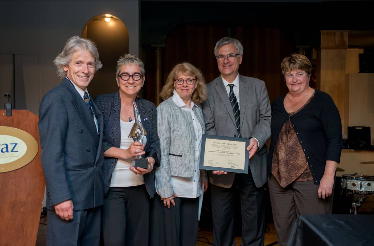 Photo de la remise du prix